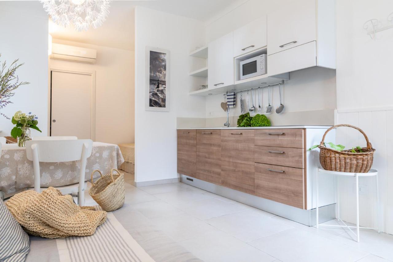 Apartamento Pochi Passi Dal Mare San Bartolomeo Al Mare Exterior foto